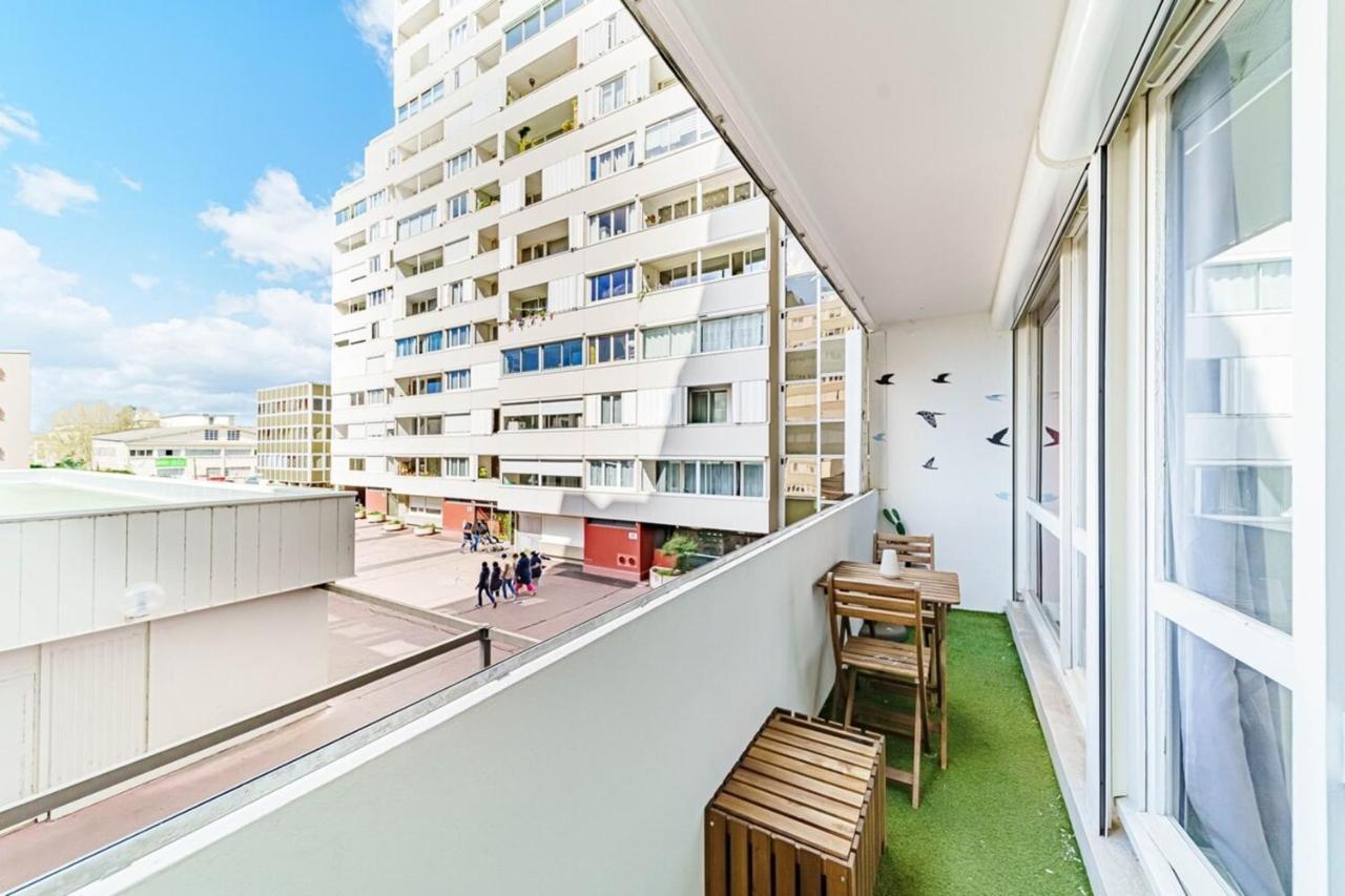 Atypical Apartment With Balcony & Interior Stairs Villeurbanne Bagian luar foto